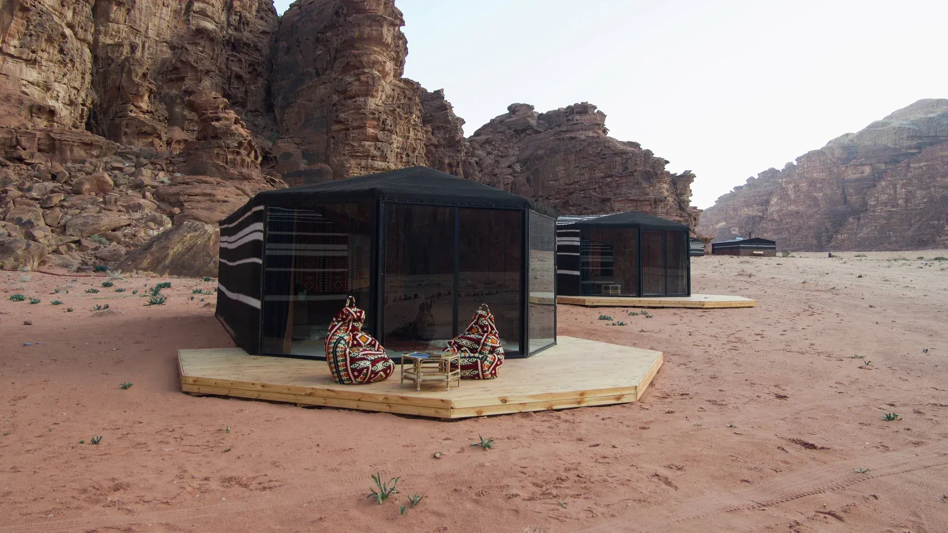 Arabian_Nights_Bedouin_Campsite_Luxury_Tent_Moon_Landscape_Unique_Place_For_Couples_Groups_Wadi_Rum_Jordan_Blog.webp