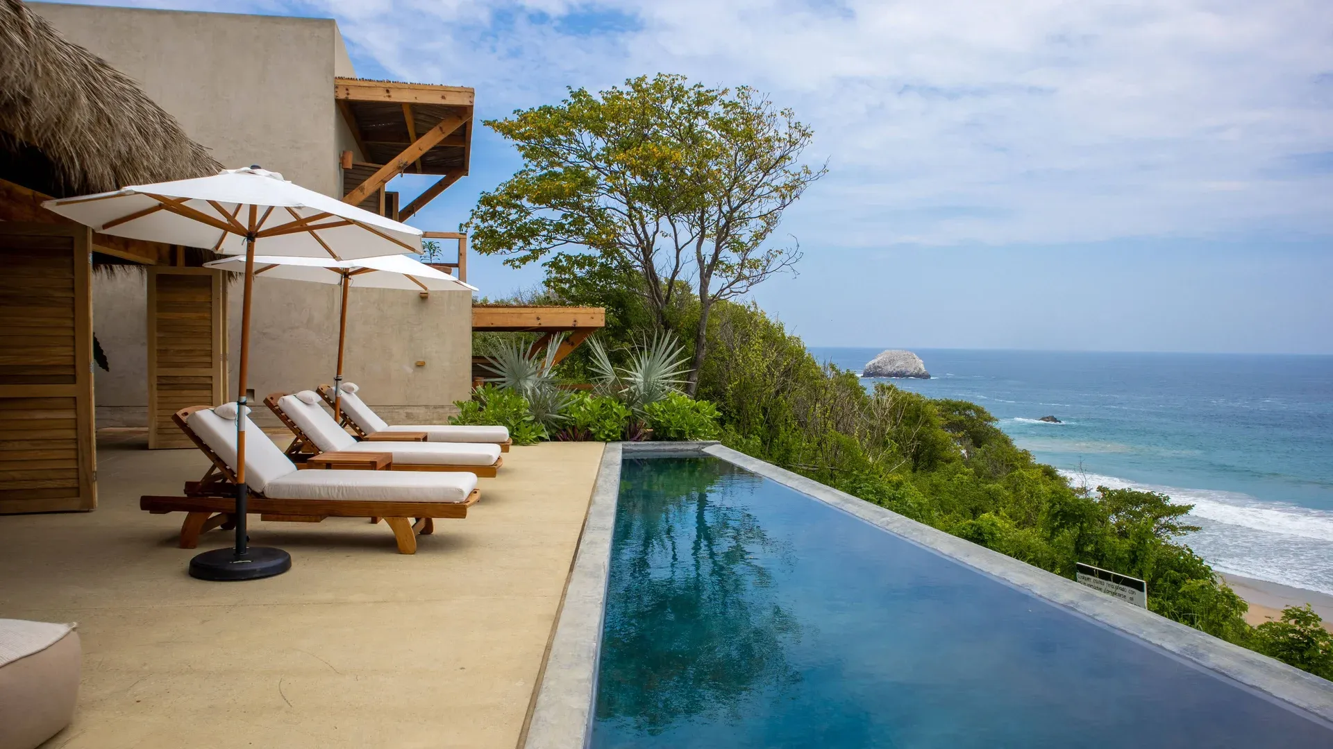 Casa_Miguana_Coast_Pacific_Luxury_Villa_Groups_Mexico_Blog.webp