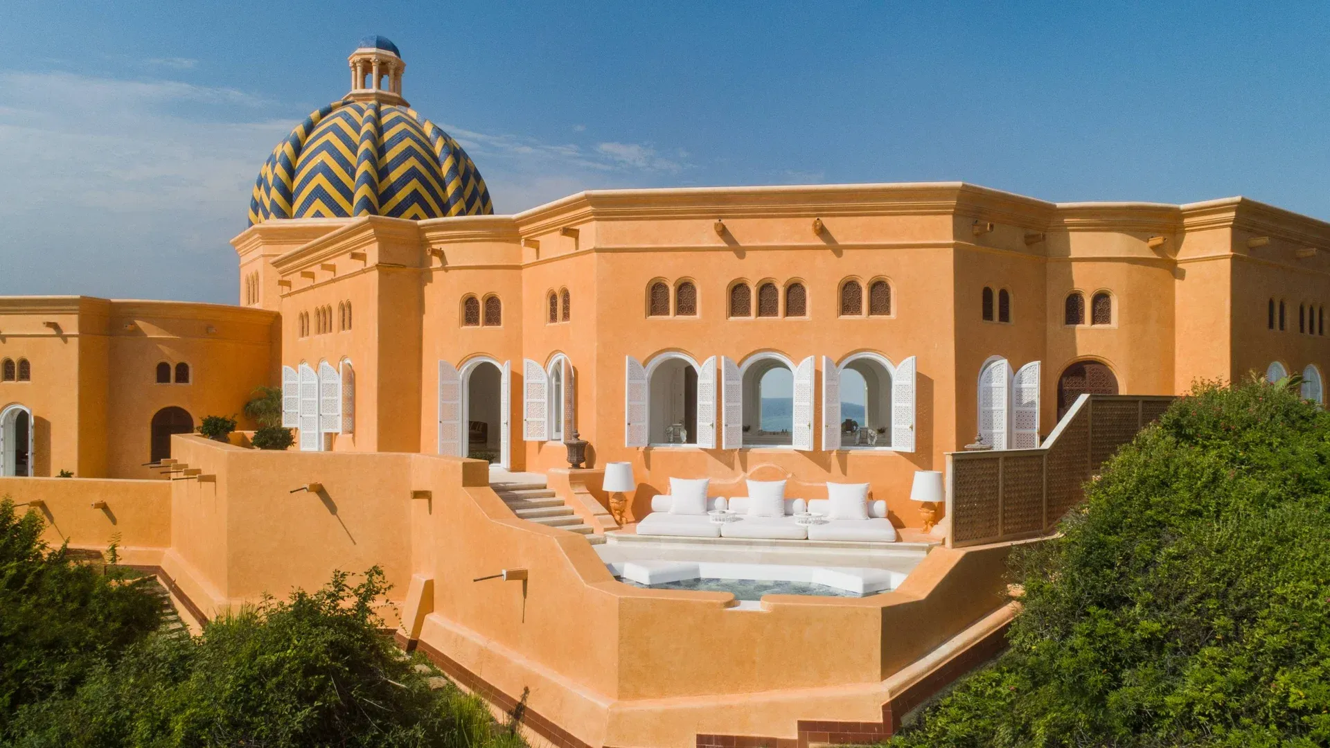 Cuixmala_Hidden_Paradise_Hotel_Luxury_Private_Expensive_Villa_Apartments_Rooms_Emiliano_Zapata_Mexico_Blog.webp