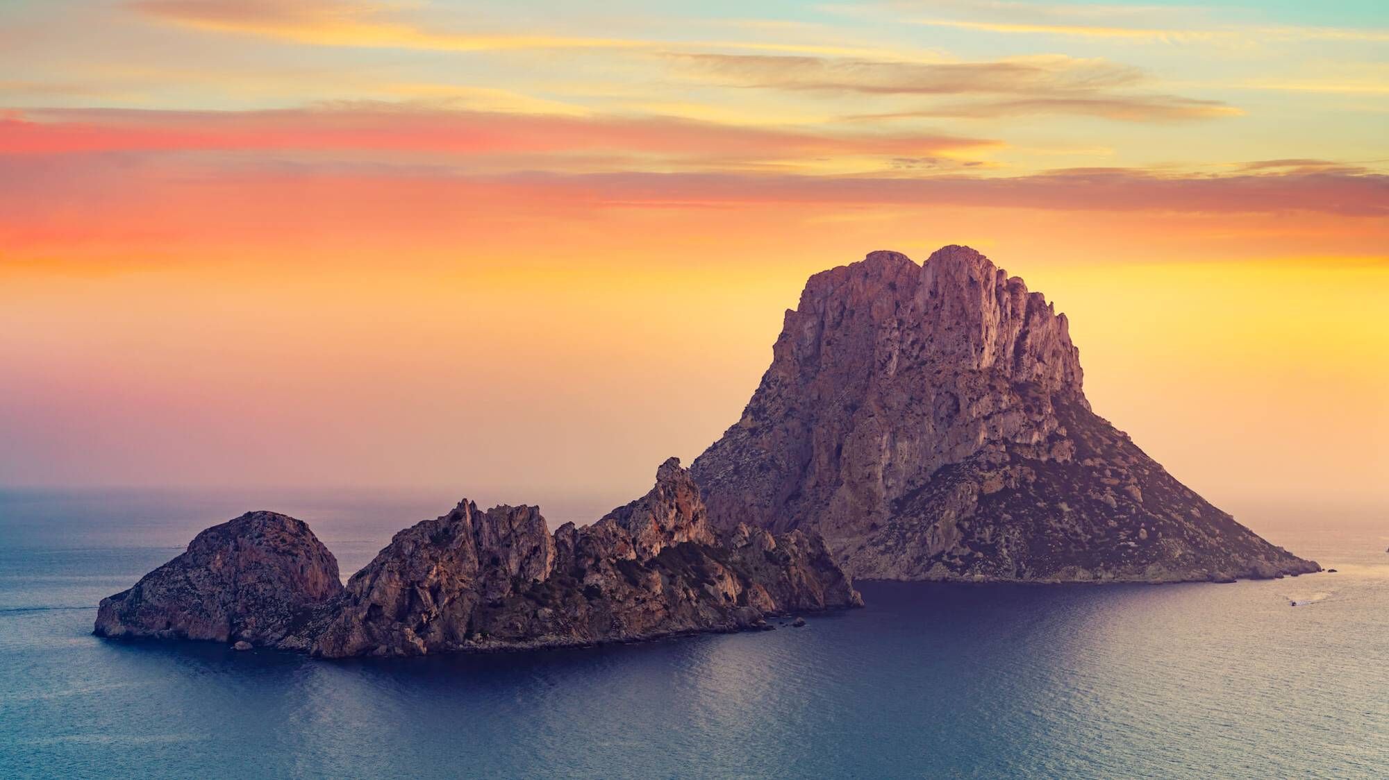 The_Concept_Hotels_Most_Unusual_Unique_Design_Rare_Stays_Heart_Island_Summer_Holidays_Party_Ibiza_Spain_What_To_See.jpg